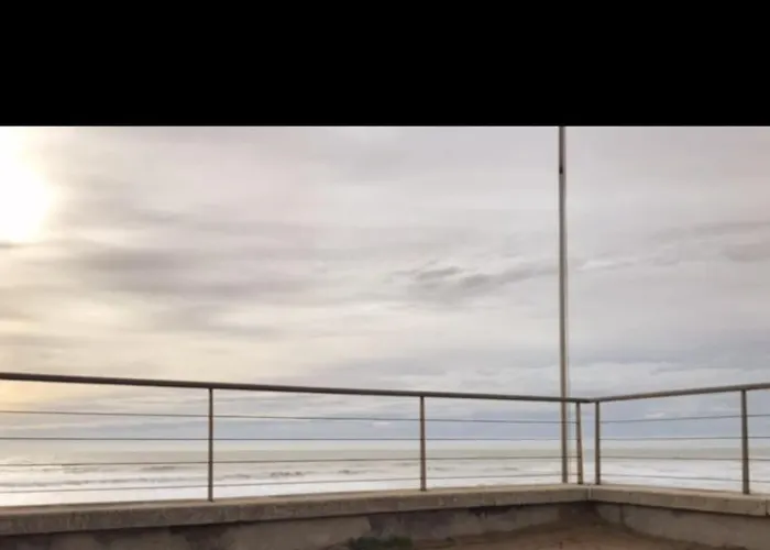 22m2 Classe * Calme Et Acces Direct דירה *